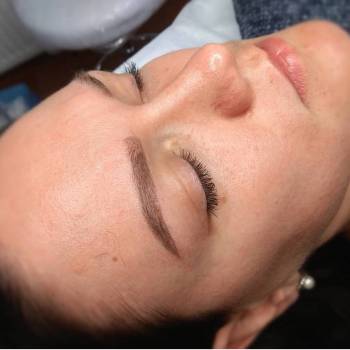 Зажившие пудровые брови после одного процедуры