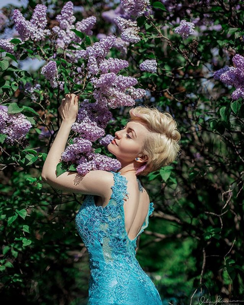 Фотосесія на природі весняна з бузком, фото - Фотограф Виктория Исаева