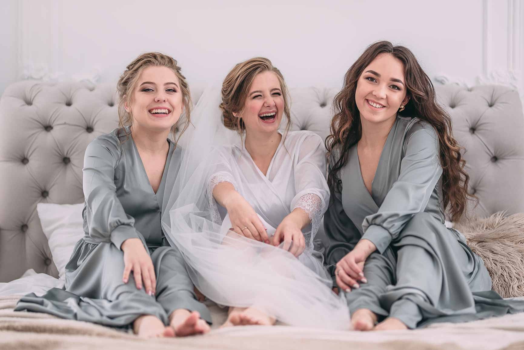 Весільна фотосесія на дівич-вечір у халаті, фото - Фотограф Ростислав Пічний