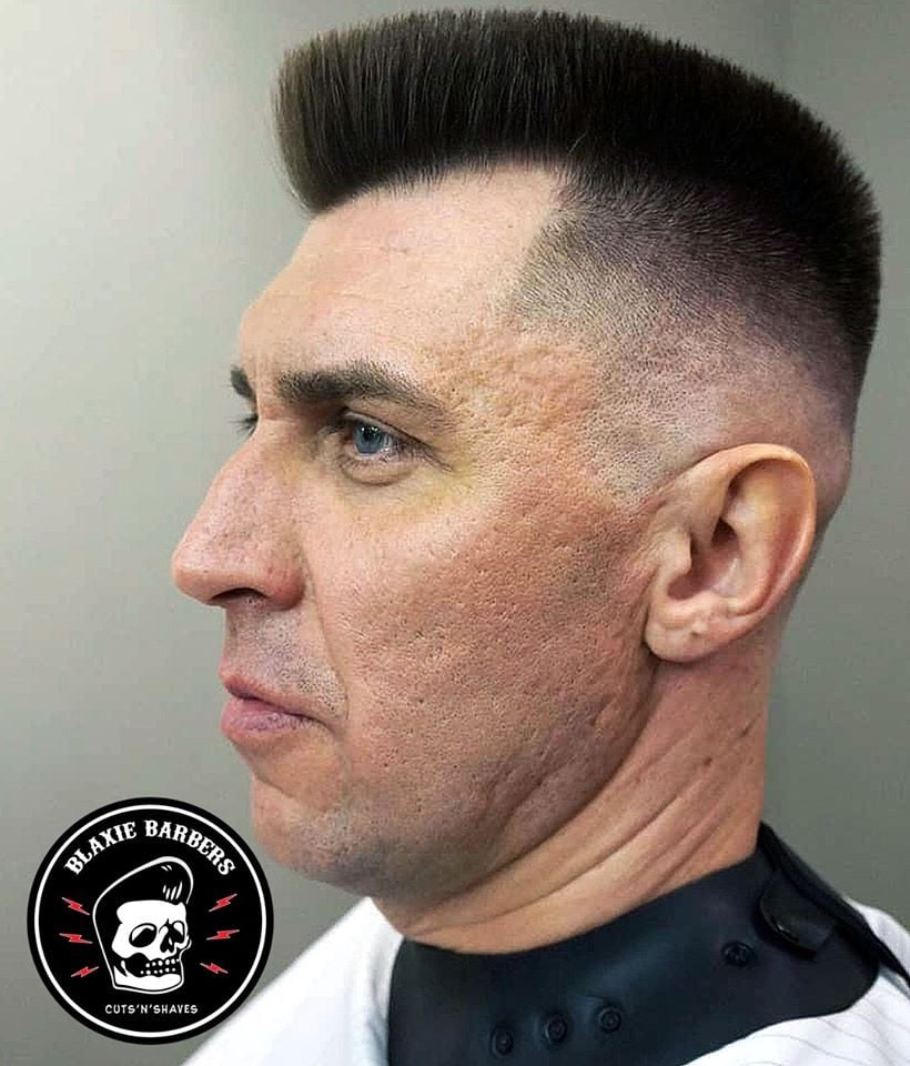 Мужская стрижка на короткие волосы фейд, фото -  Blaxie Barbers