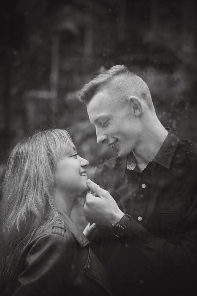Фотосесія на природі пари чб, фото - Фотограф Соломія Матвієнко