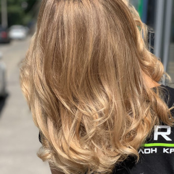 Airtouch фарбування
                    Салон красоты Wizard Киев