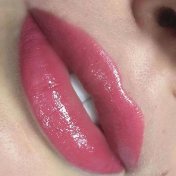 Перманентний макіяж губ
                    Мастер перманентного макияжа Эва Одесса