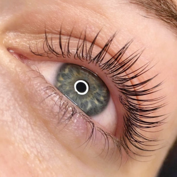 Ламінування вій