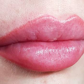 Губи "Акварель"