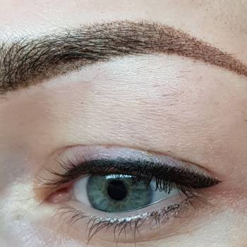 Пудровв бровки +стрілочка