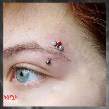 Пірсинг будь-якої складності
                    Тату салон No Mercy Київ