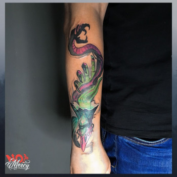 Татуювання (нанесення, перекриття, корекція тату)
                    Тату салон No Mercy Київ