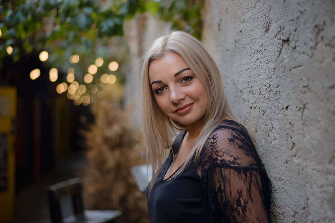 Стильна фотосесія портретна у місті, фото - Фотограф Юлия Комыса