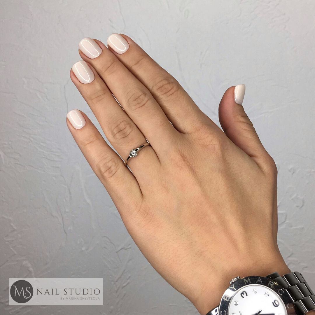 Ніжний манікюр молочний світлий, фото - Нігтьова студія MS Nail Studio by Marina Shyvtsova
