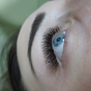 Нарощення вій. Класика, 2D, 3D
                    Майстер депіляції Ірина Рівне