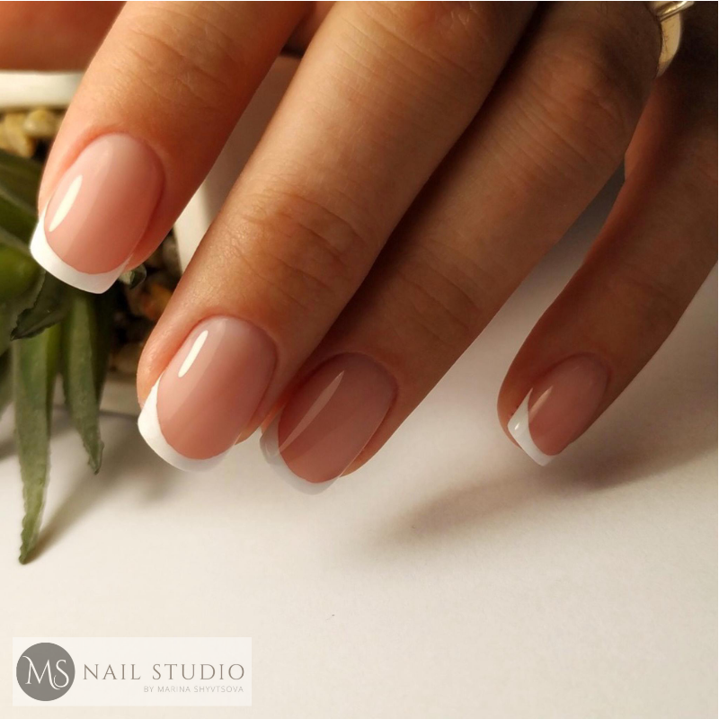 Класичний манікюр нюдовий французький, фото - Нігтьова студія MS Nail Studio by Marina Shyvtsova