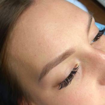 Зажившие пудровые брови после одной процедуры