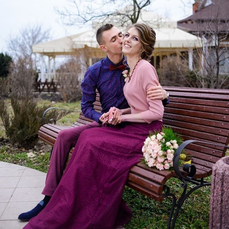 Фотосесія на природі пари у парку, фото - Фотограф Юлия Светлишникова