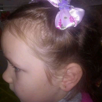 Пирсинг уха, носа
                    Салон красоты Марти Харьков