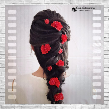 Праздничная, вечерняя прическа
                    Парикмахер-стилист Яна Запорожье