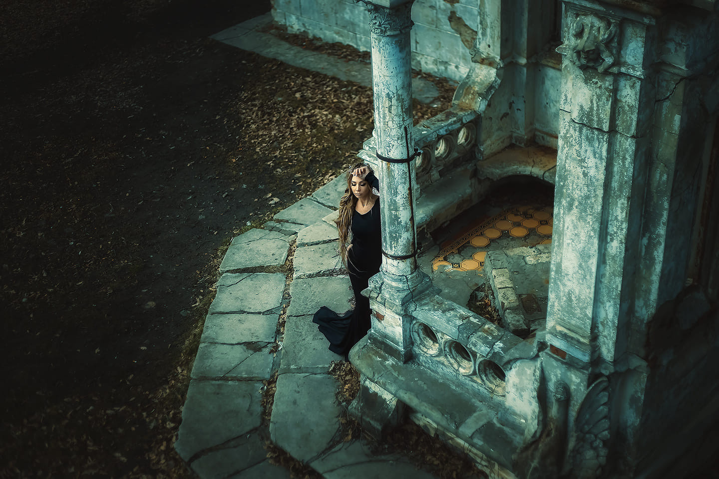 Містична фотосесія у сукні художня, фото - Фотограф Сергей Шкрябий