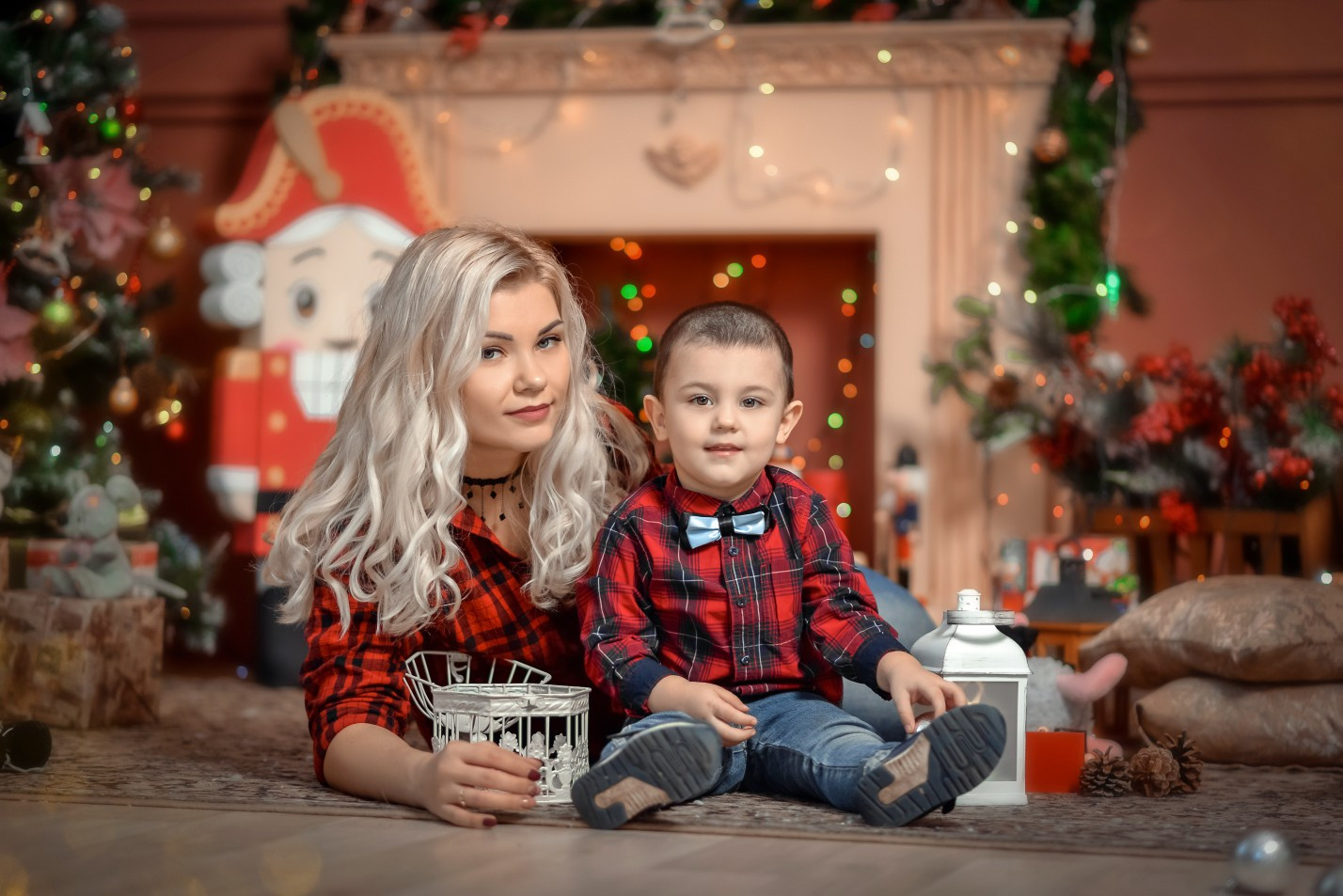 Новорічна фотосесія сімейна з дитиною, фото - Фотограф Елена Гриценко