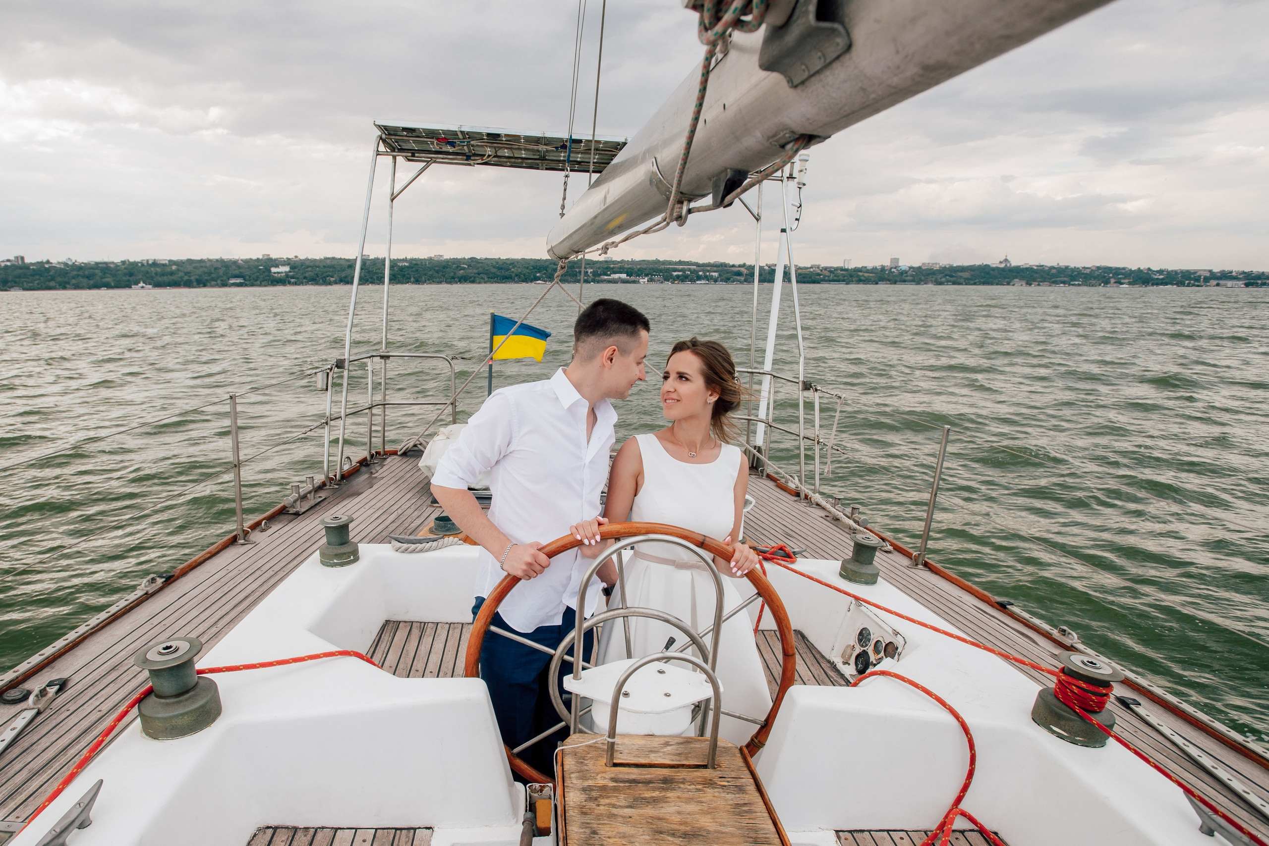 Фотосесія пари у човні, фото - Фотограф Наталья Бочек