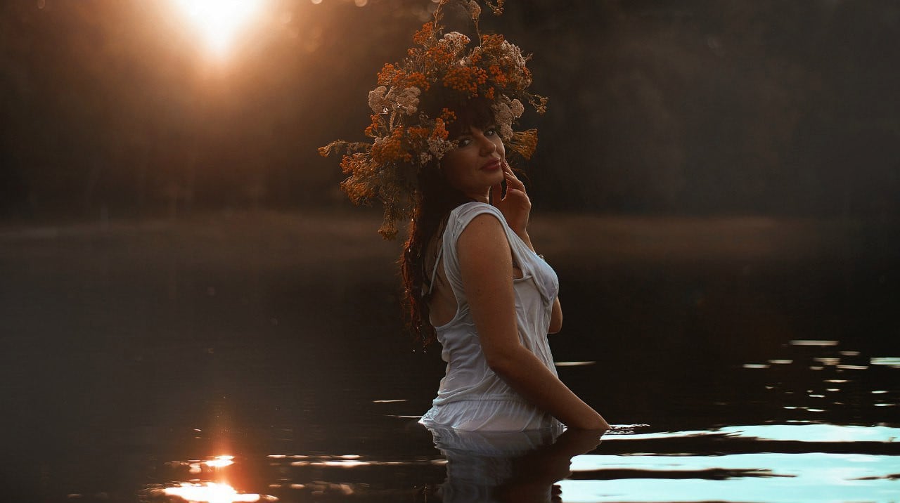 Фотосессия на природе в воде мистическая, фото - Фотограф Виолетта Царёва-Кушнарёва