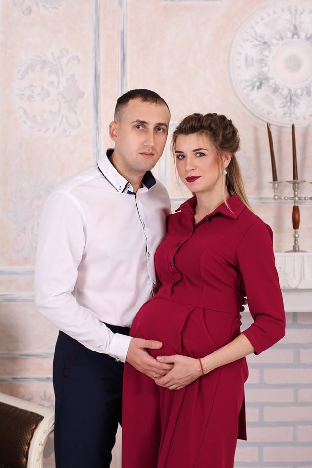 Фотосесія вагітності у студії пари, фото - Фотограф Людмила Федаш