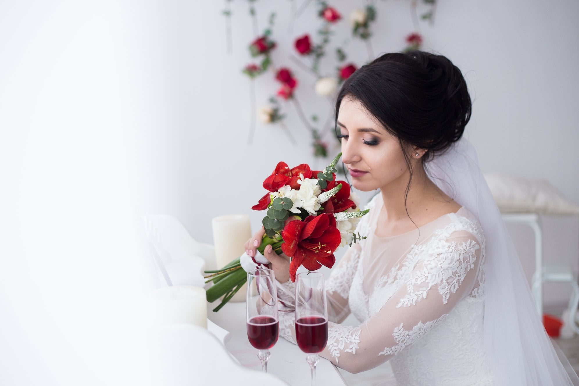 Весільна фотосесія з букетом портретна, фото - Фотограф Ольга Маркарова