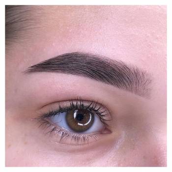 Оформление бровей