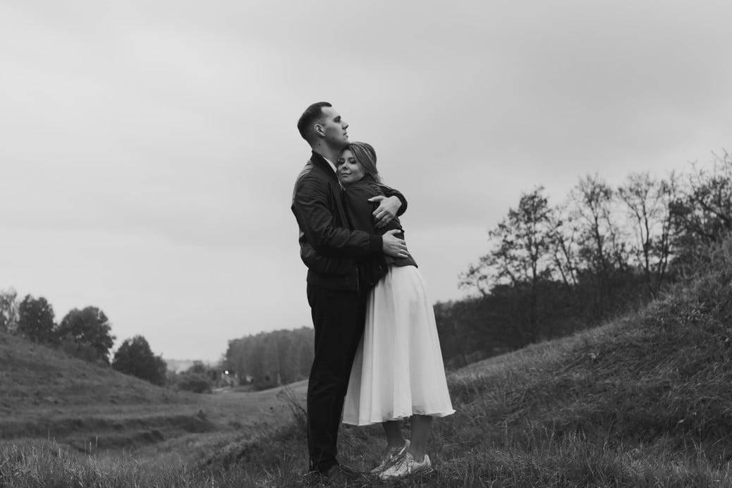 Фотосесія на природі пари ніжна, фото - Фотограф Татьяна Иванченко