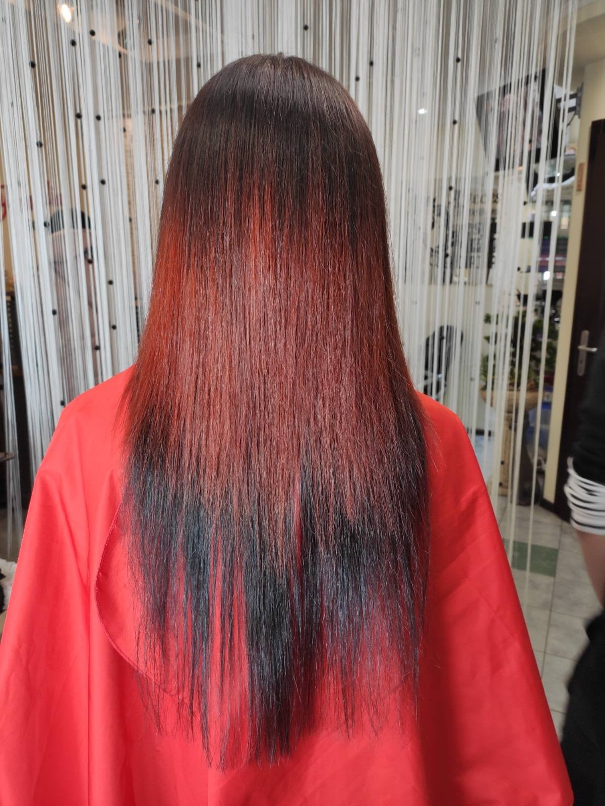 Зробити колорування волосся перукарня Бровари, фото - Салон красоты LFS - Героїв України