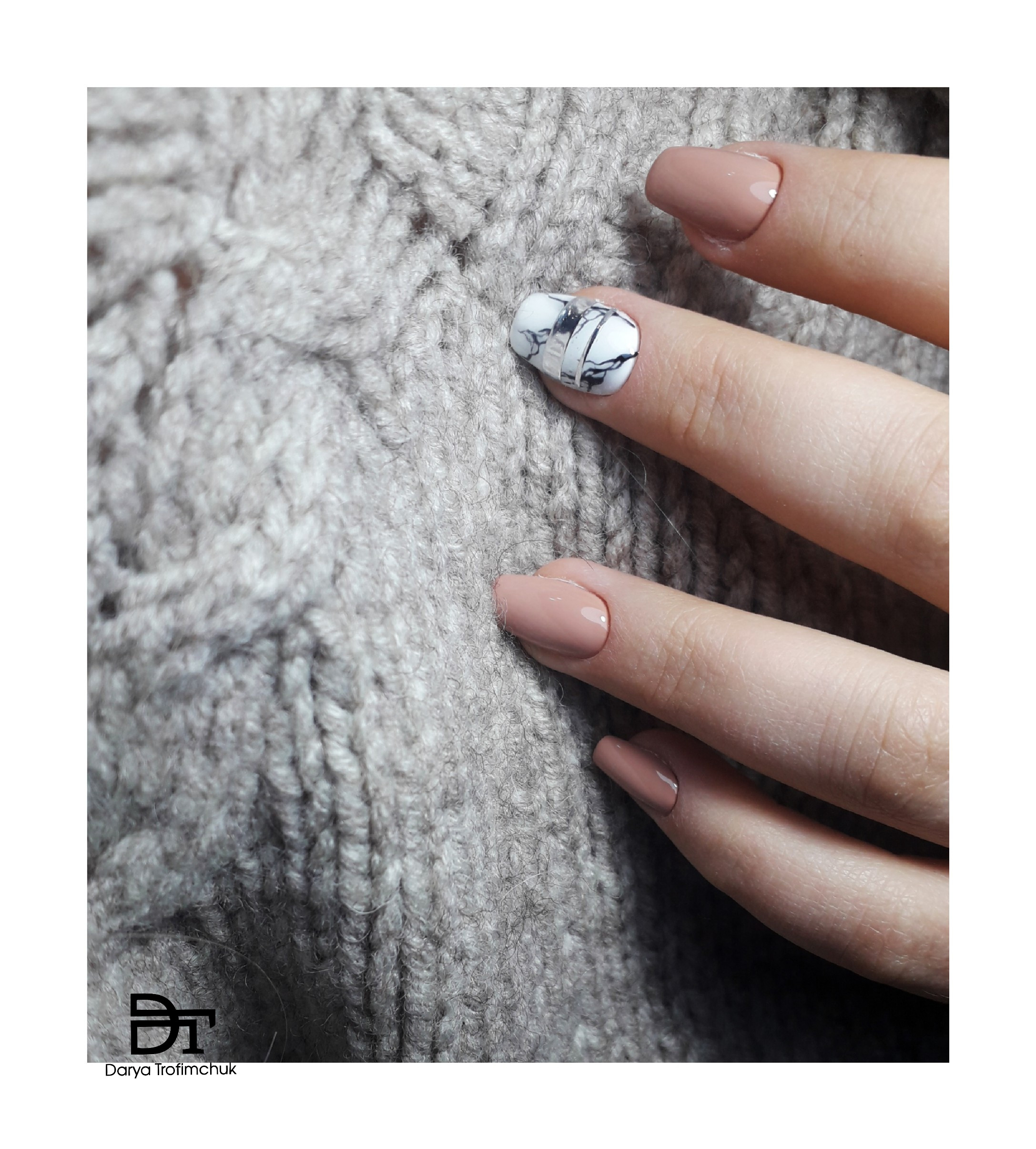 Нюдовый маникюр мраморный текстурный, фото - Мастер маникюра Дарья Трофимчук