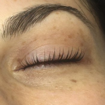 Ламинирование ресниц. Ботокс ресниц
                    Салон красоты ZE'NAILS Одесса