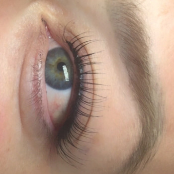 Ламинирование ресниц. Ботокс ресниц
                    Салон красоты ZE'NAILS Одесса