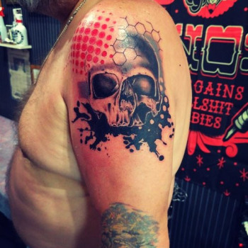 Тату на плече череп трэш-полька, фото - Тату мастер Владимир