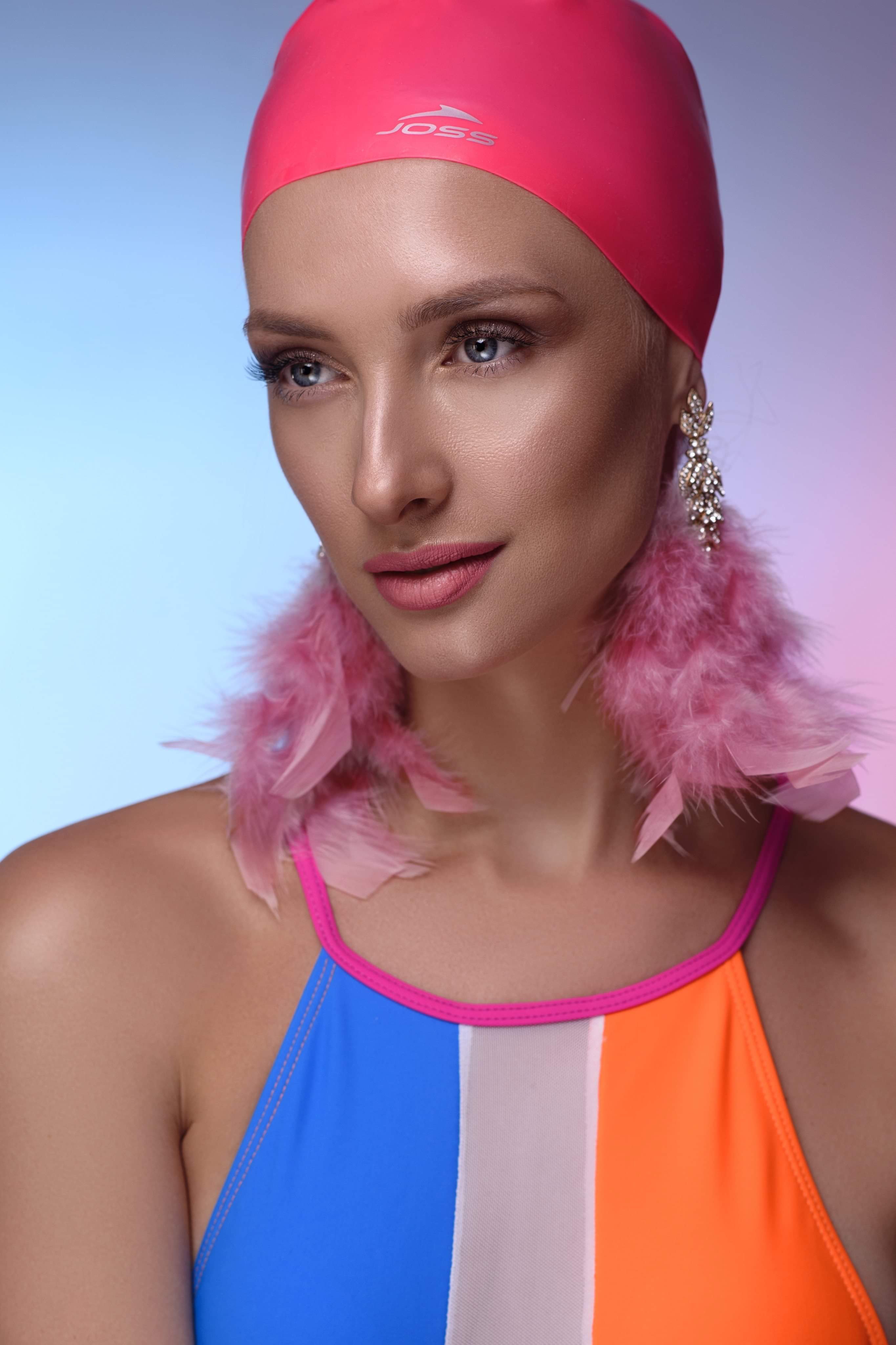 Фотосесія у студії яскрава портретна, фото - Студія краси BONBON