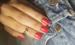 Маникюр, покрытие гель-лаком Мастер маникюра Александра Киев