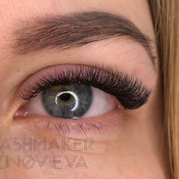 Наращивание ресниц
                    Лешмейкер Людмила Зиновьева Киев