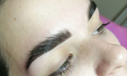 Моделирование бровей и ресниц Мастер татуажа Юлия Каменское