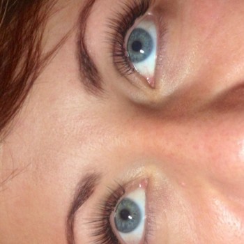 Моделирование и покраска бровей
                    Визажист Катерина Сологуб Николаев