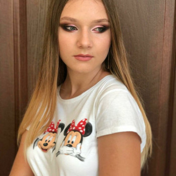 Макияж
                    Визажист Анастасия Павляк Кривой Рог