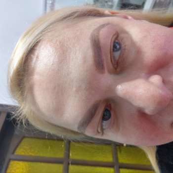 Реконструкция бровей
                    Косметолог Ирина Орел Харьков