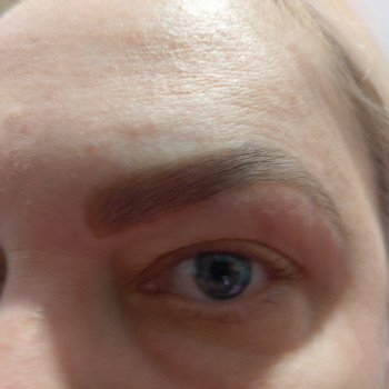 Реконструкция бровей
                    Косметолог Ирина Орел Харьков