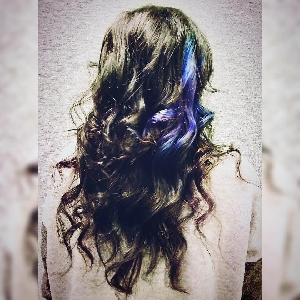 Мелирование черные волосы синий цвет волос, фото - Парикмахер Анна Жигалко