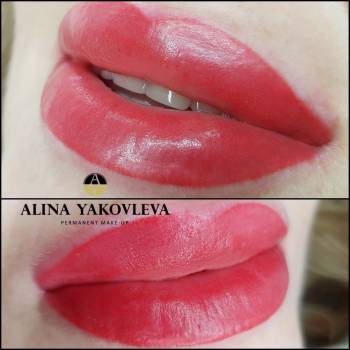 Перманентный макияж губ