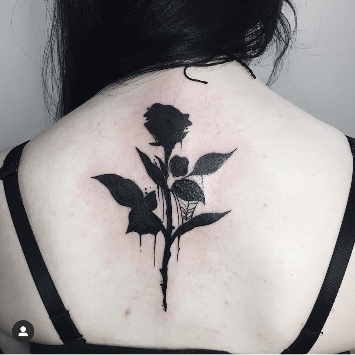 Женские роза черно-белые, фото - Тату салон Black Ink Tattoo Studio