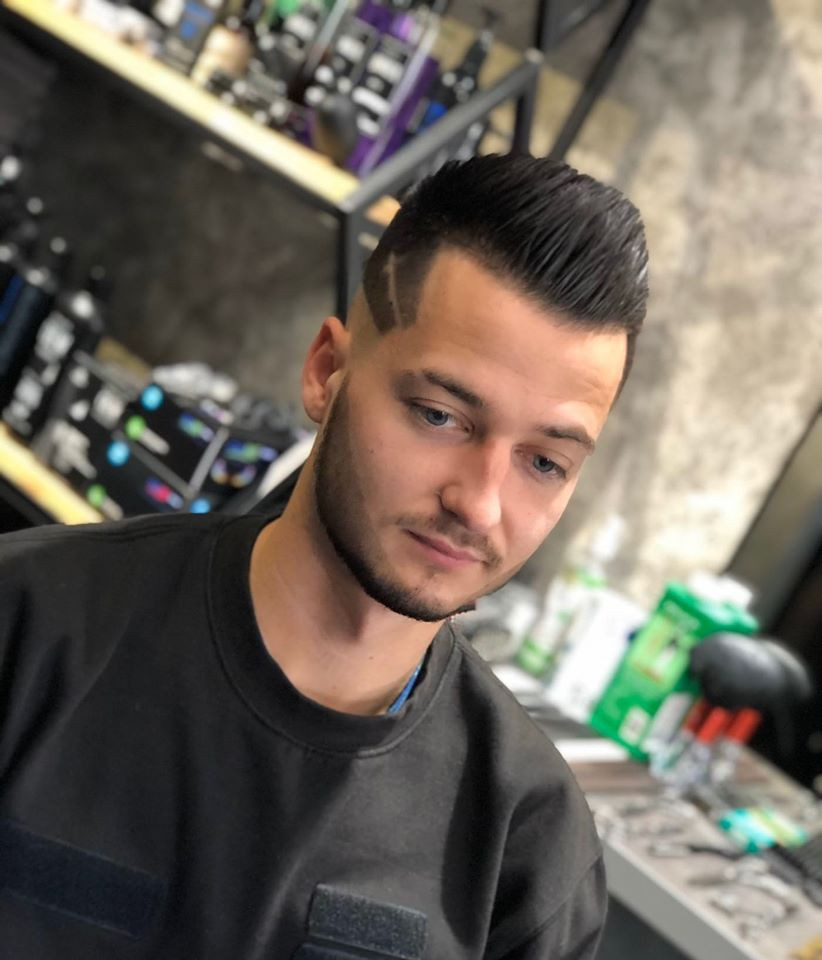 Чоловіча стрижка фейд модна, фото - Барбершоп Tajbarbershop