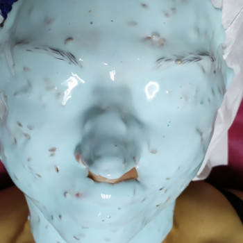 Регенерирующий уход RGnerin, монодозный
                    Косметолог-естетист Ирина Київ