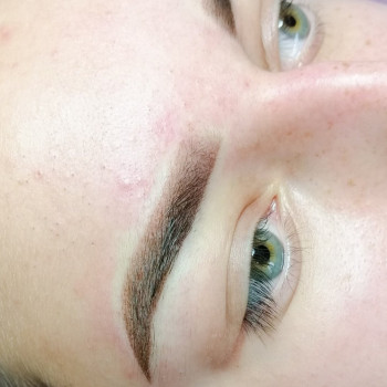 Перманентный макияж (татуаж)
                    Мастер перманентного макияжа Лариса Хмельницкий