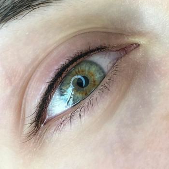 Перманентный макияж (татуаж)
                    Мастер перманентного макияжа Лариса Хмельницкий