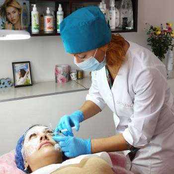 Лечение отёков и "гусиных лапок" 