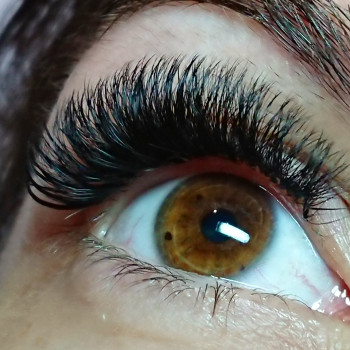 Наращивание Ресниц
                    Салон красоты The Sisters Одесса